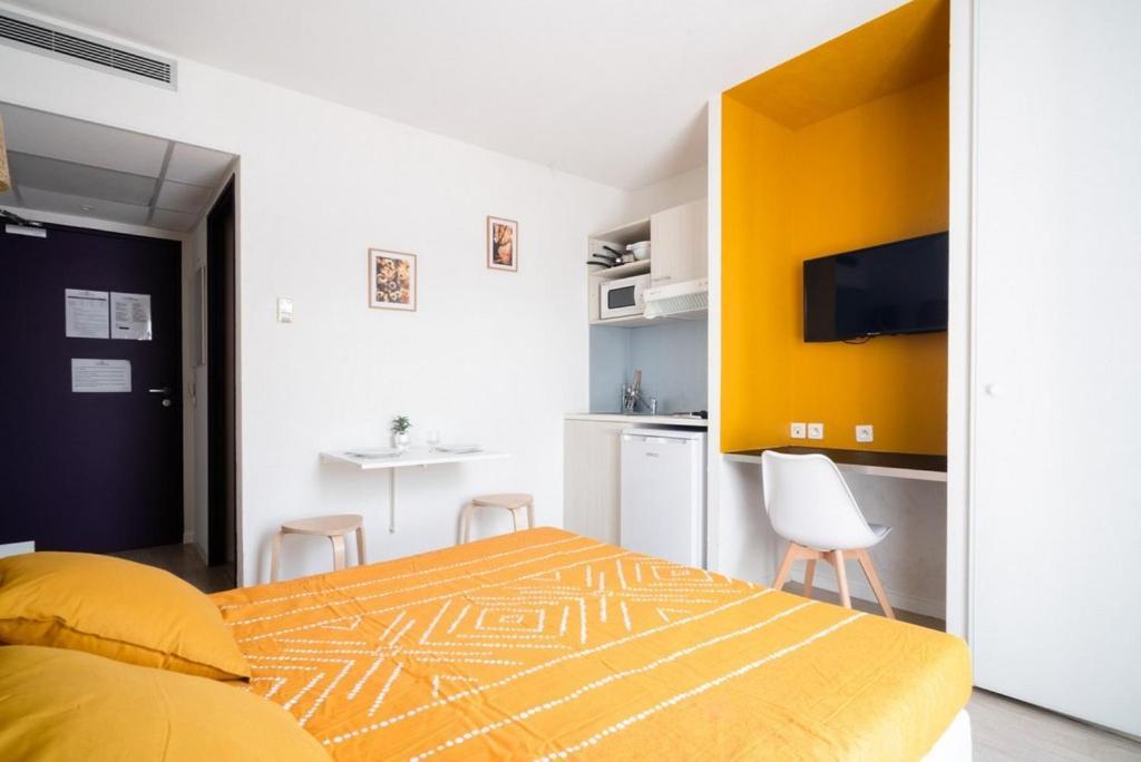 Joli Studio, Clim Proche Gare Et Centre Ville 루르드 외부 사진